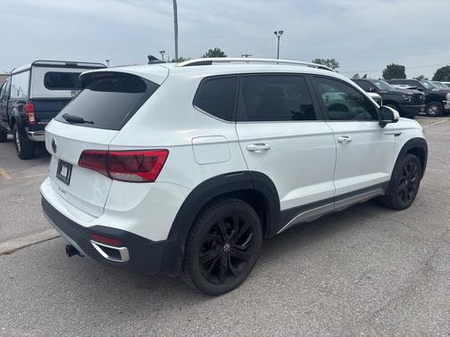 2022 Volkswagen Taos 1.5T SE
