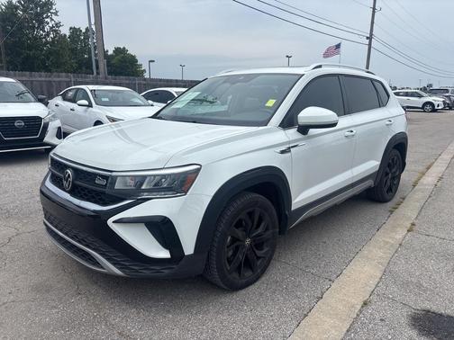 2022 Volkswagen Taos 1.5T SE