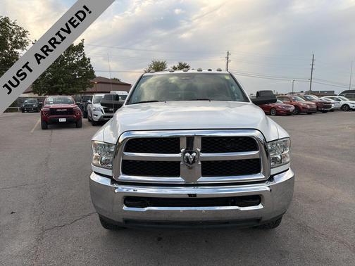 2018 RAM 2500 Tradesman Crew Cab 4x4 6'4' Box