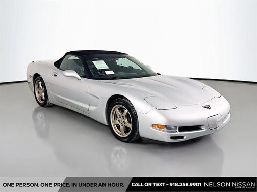 Sebring Silver Metallic 1999 Chevrolet Corvette Base