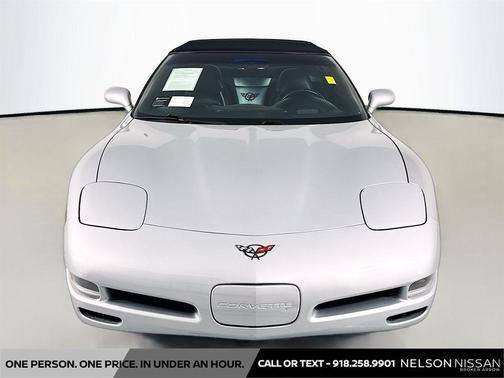 Sebring Silver Metallic 1999 Chevrolet Corvette Base