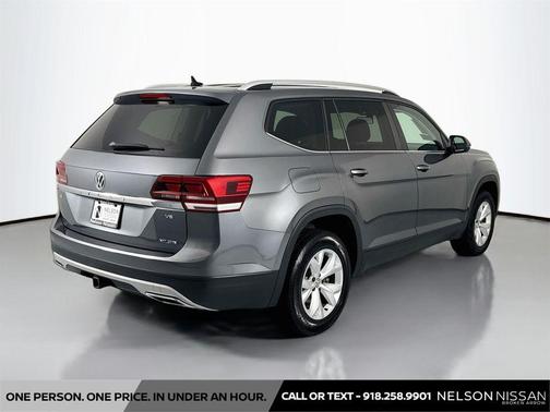 Platinum Gray Metallic 2019 Volkswagen Atlas 3.6L SE