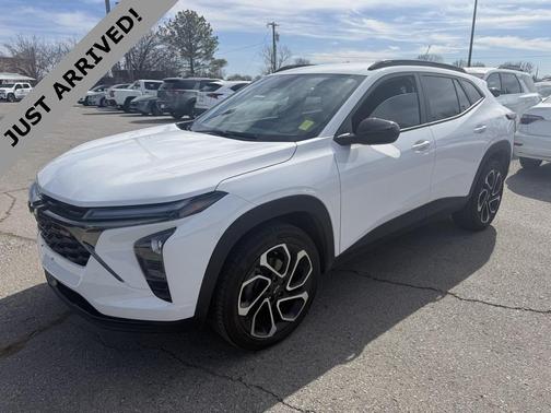 2025 Chevrolet Trax FWD 2RS