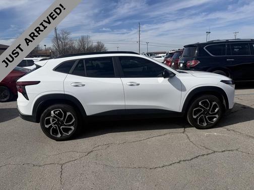 2025 Chevrolet Trax FWD 2RS