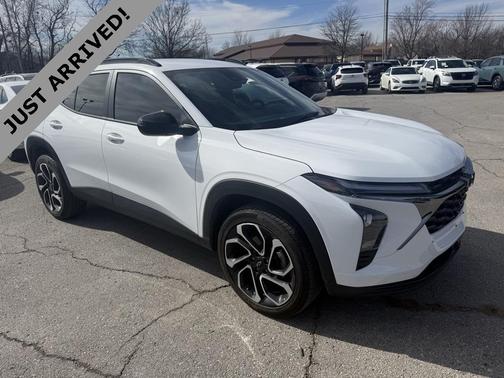 2025 Chevrolet Trax FWD 2RS