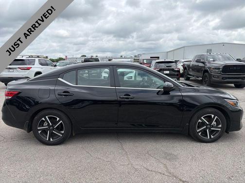 Super Black 2025 Nissan Sentra SV