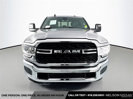2024 RAM 2500 Tradesman Crew Cab 4x4 6'4' Box