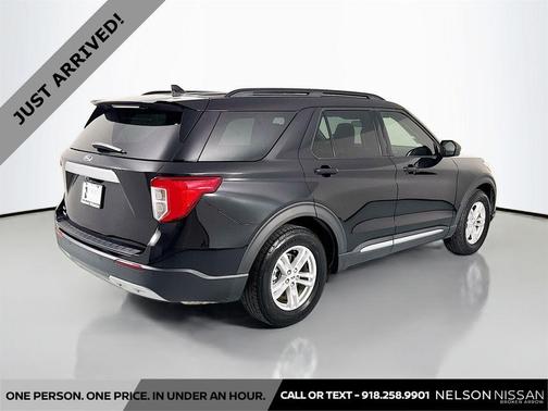 AGATE BLACK METALLIC 2020 Ford Explorer XLT