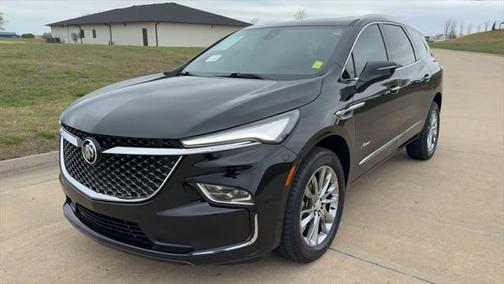 2022 Buick Enclave FWD Avenir