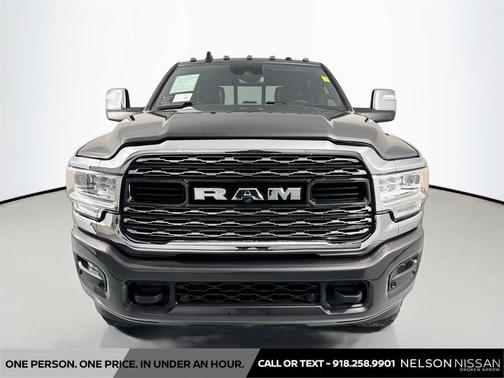 Granite Crystal Metallic Clearcoat 2023 RAM 2500 Limited Crew Cab 4x4 6'4' Box