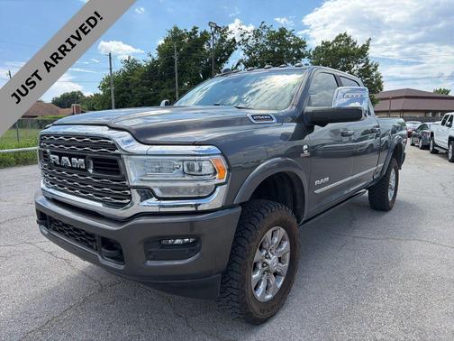 Granite Crystal Metallic Clearcoat 2023 RAM 2500 Limited Crew Cab 4x4 6'4' Box