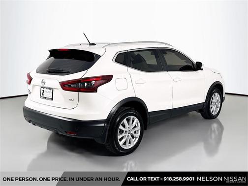 2020 Nissan Rogue Sport SV