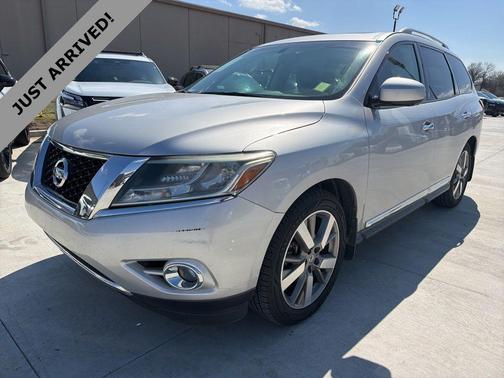 2015 Nissan Pathfinder Platinum