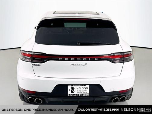 White 2020 Porsche Macan Macan