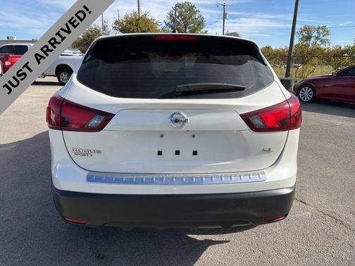 2017 Nissan Rogue Sport SL