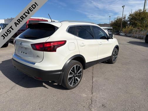 2017 Nissan Rogue Sport SL