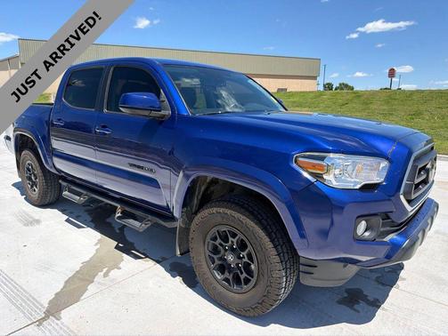 Blue Crush Metallic 2022 Toyota Tacoma SR5