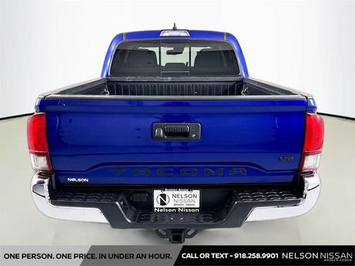 Blue Crush Metallic 2022 Toyota Tacoma SR5