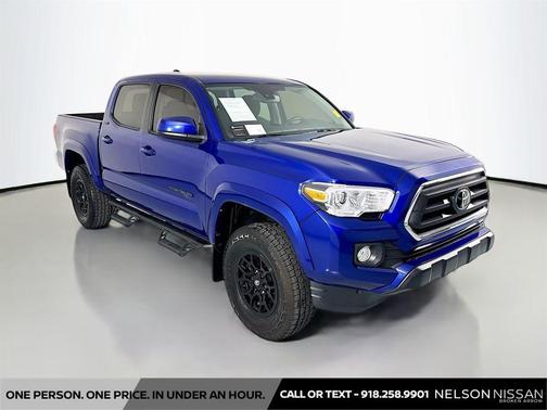 Blue Crush Metallic 2022 Toyota Tacoma SR5