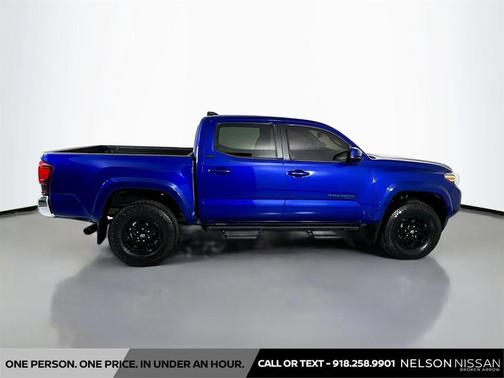 Blue Crush Metallic 2022 Toyota Tacoma SR5