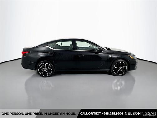 2024 Nissan Altima SR Intelligent AWD