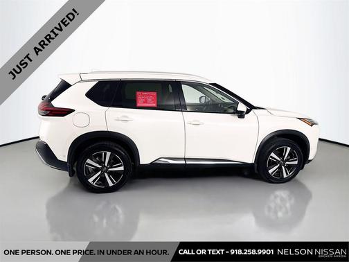 Pearl White Tricoat 2023 Nissan Rogue Platinum