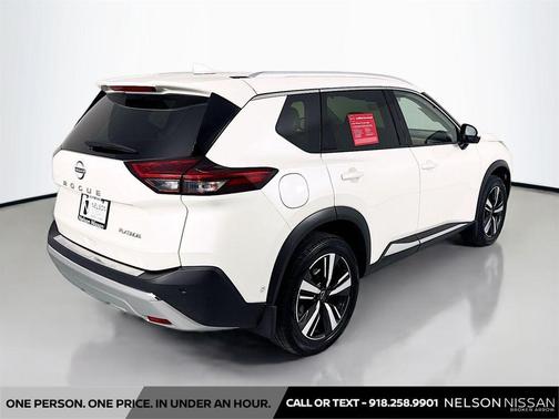 Pearl White Tricoat 2023 Nissan Rogue Platinum