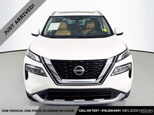 Pearl White Tricoat 2023 Nissan Rogue Platinum