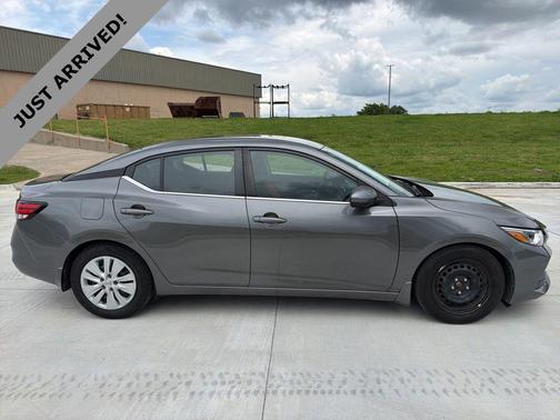Gun Metallic 2021 Nissan Sentra S