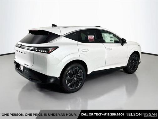 Everest White Pearl Tricoat 2026 Nissan Murano Platinum