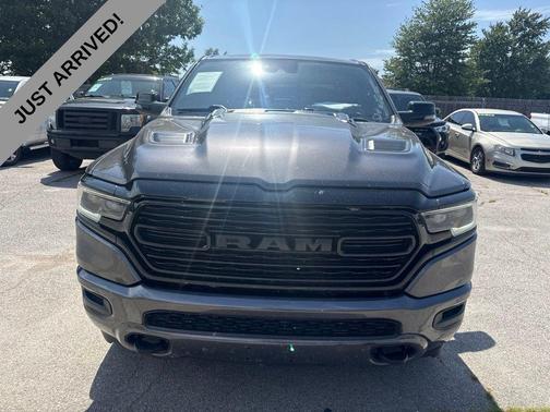 Granite Crystal Metallic Clearcoat 2023 RAM 1500 Limited