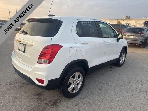 2022 Chevrolet Trax LS