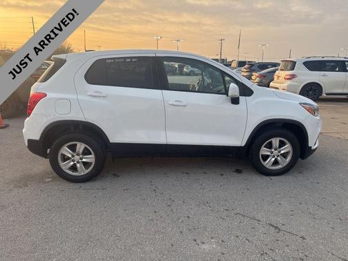 2022 Chevrolet Trax LS