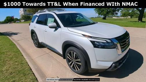 2025 Nissan Pathfinder Platinum 4WD