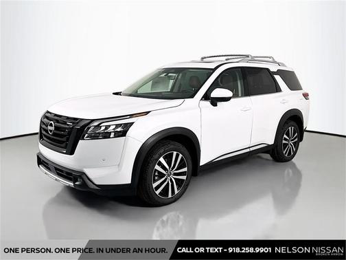 2025 Nissan Pathfinder Platinum 4WD