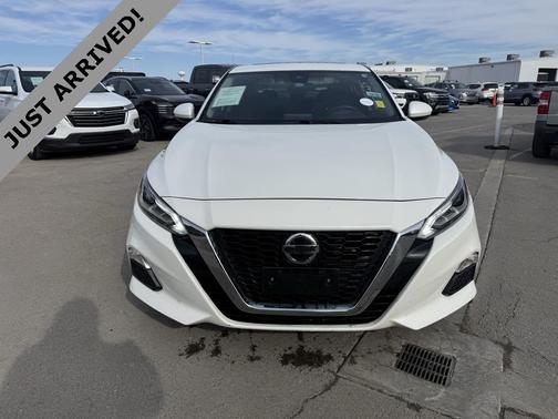 2022 Nissan Altima 2.5 SV