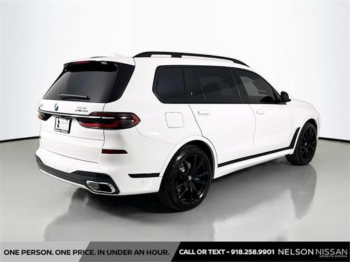 2023 BMW X7 xDrive40i