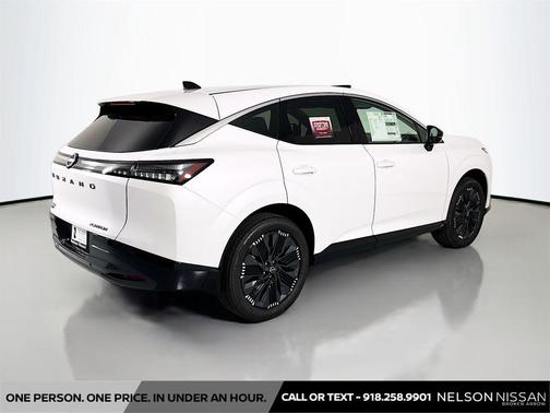 Everest White Pearl Tricoat 2026 Nissan Murano Platinum