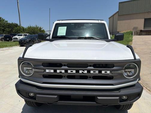Oxford White 2023 Ford Bronco Big Bend
