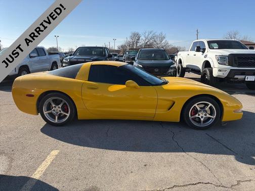 2004 Chevrolet Corvette Base
