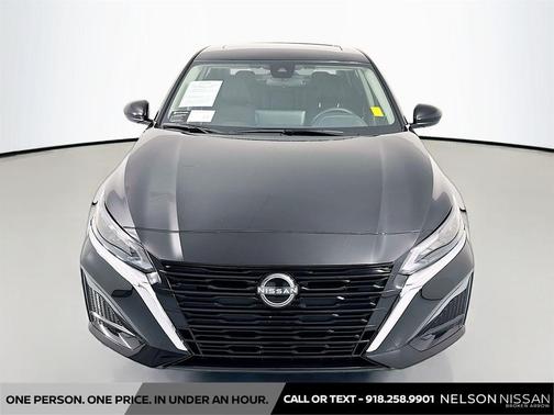 Super Black 2025 Nissan Altima 2.5 SV