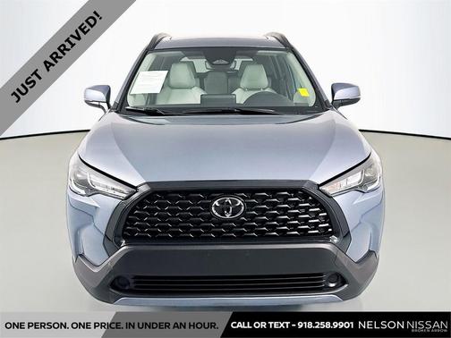 Celestite 2024 Toyota Corolla Cross LE