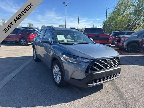 Celestite 2024 Toyota Corolla Cross LE