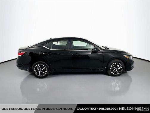 Super Black 2025 Nissan Sentra SV