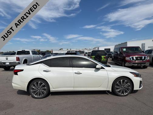 2024 Nissan Altima 2.5 SL