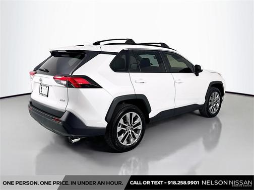 2023 Toyota RAV4 XLE Premium