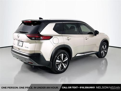 2022 Nissan Rogue SL