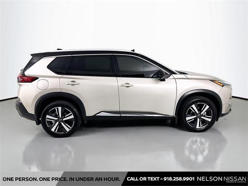 2022 Nissan Rogue SL