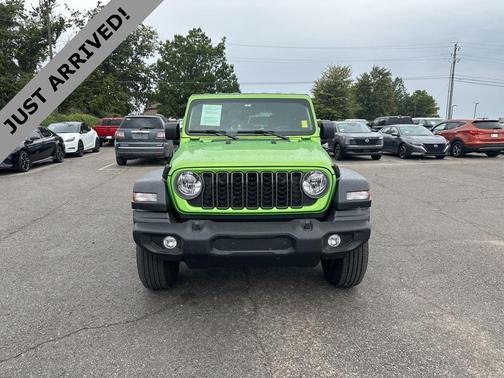 2025 Jeep Wrangler Sport