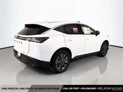 2025 Nissan Murano SL